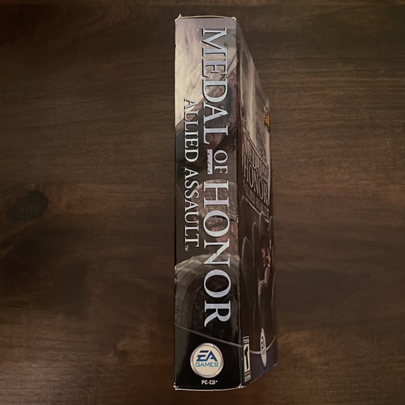 EA MEDAL OF HONOR Allied Assault PC SEALED New - Picture 5 of 5